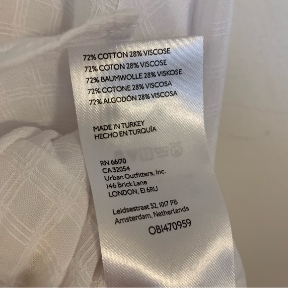 NEW Anthropologie Textured Button Down Tunic in White, Size M - Picture 15 of 15